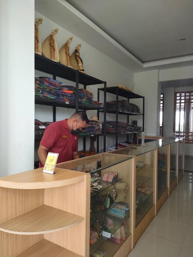 Naka Hotel Kupang Kupang  Luaran gambar