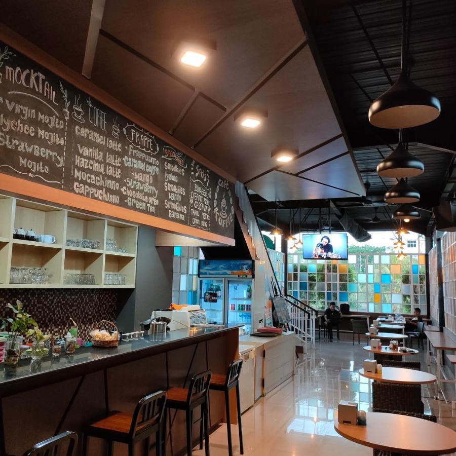 Naka Hotel Kupang Kupang  Luaran gambar